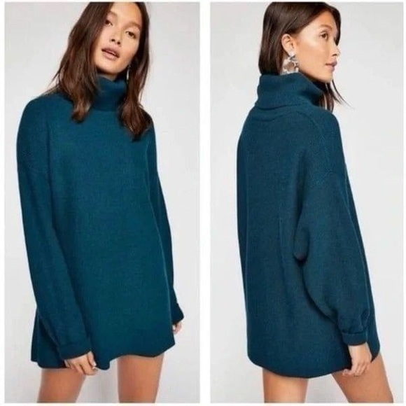 Free People Sweaters - Free People Jade Oversized Turtleneck Sweater